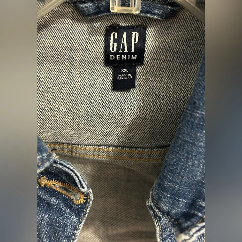 GAP Kids/Girl’s Distressed Denim Jean Jacket Size XXL